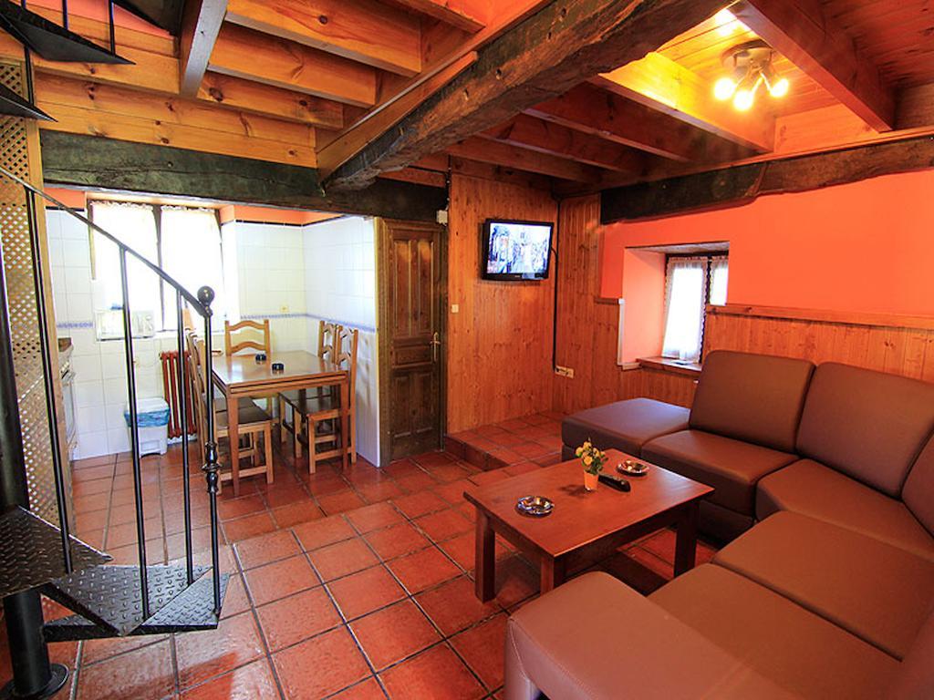 Apartamentos La Corona Llames de Parres Quarto foto